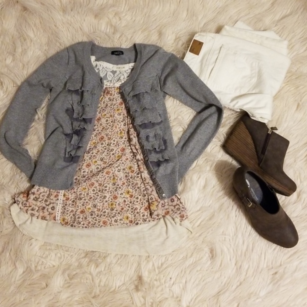 Grey ruffle front cardigan